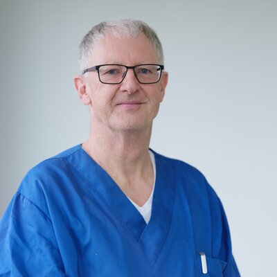 Dr. med. Georg Schoser