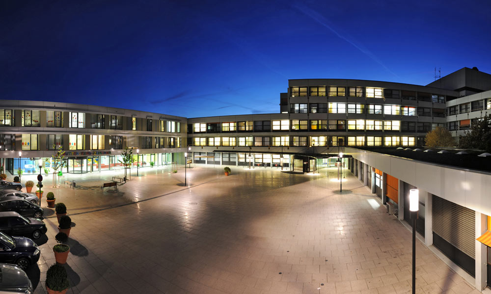 Christiane Winnemund ist an 17 Tagen pro Monat die Haupt-Nachtwache des Pflegedienstes im Klinikum Friedrichshafen. Bild: MCB